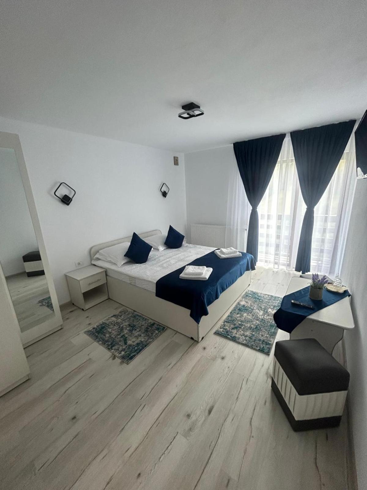 Casa Dani&Moni Ξενοδοχείο Moeciu De Sus Εξωτερικό φωτογραφία